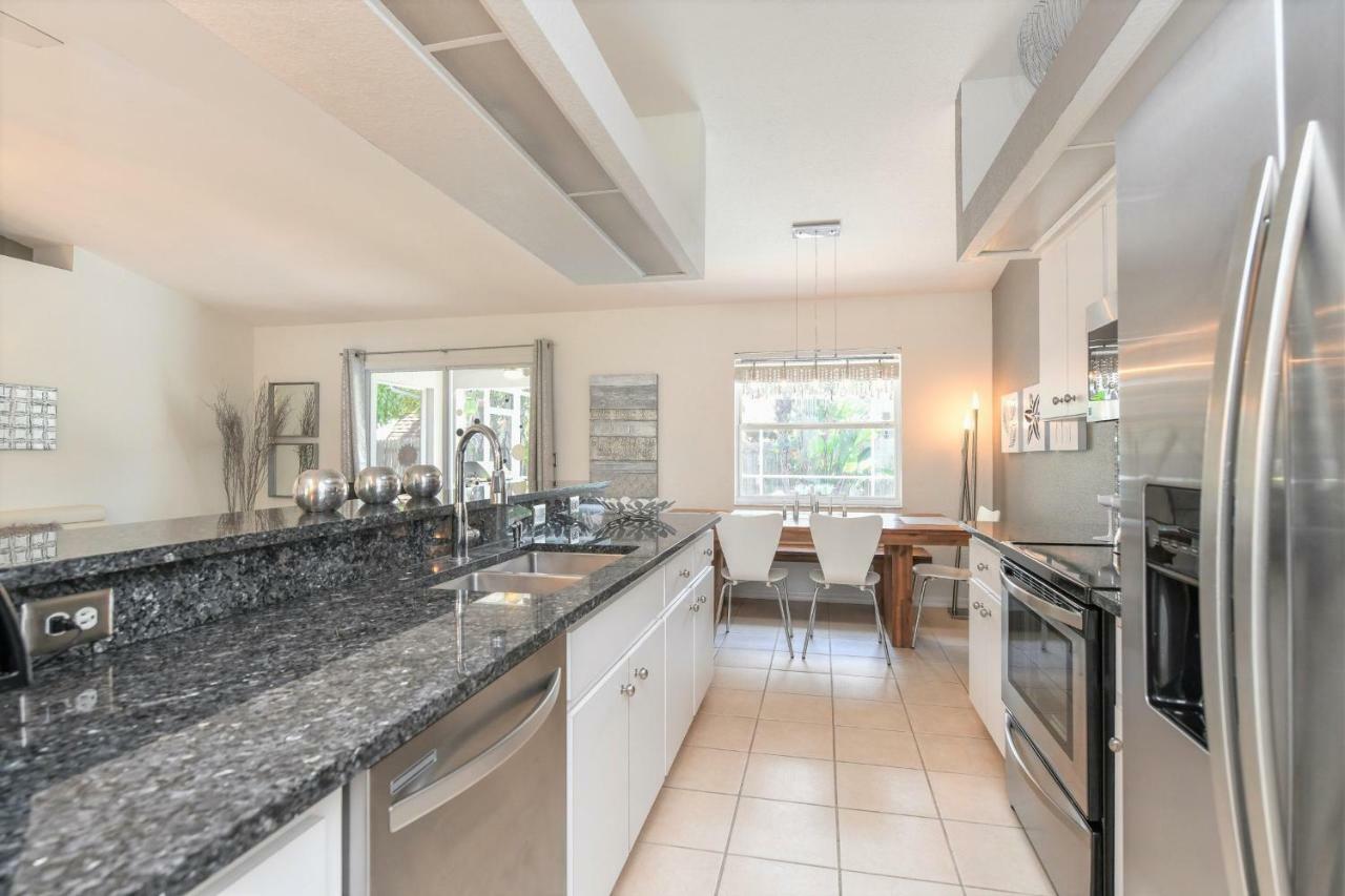 וניס Contemporary Pool Villa I - Pool & Jacuzzi - Nearby Beach מראה חיצוני תמונה